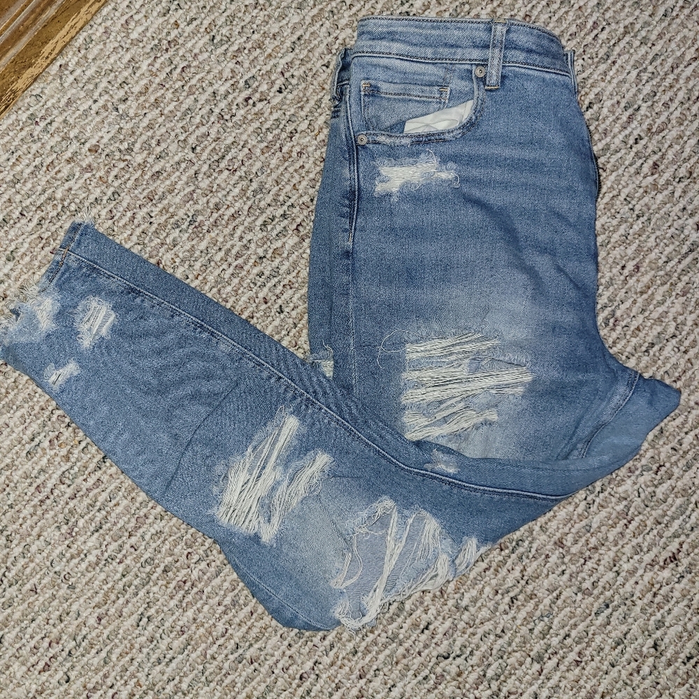 American eagle mom jean